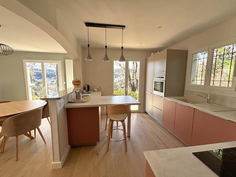 Maison - 122 m² - 5 pièces