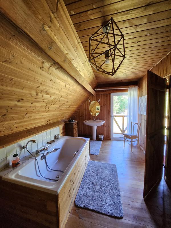 Maison - 207 m² - 7 pièces