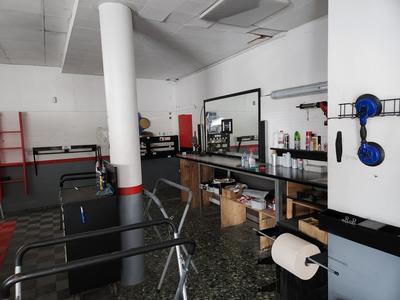Local commercial - 200 m²