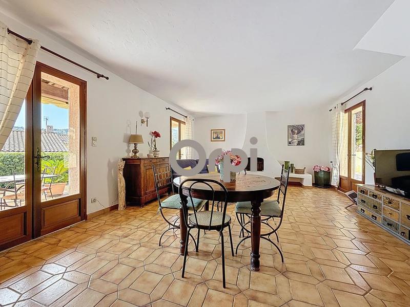 Maison - 98 m² - 5 pièces