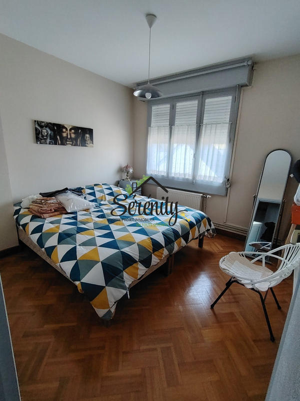 Maison - 95 m² - 7 pièces