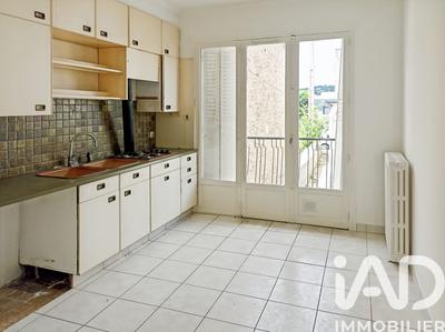 Maison - 85 m² - 5 pièces