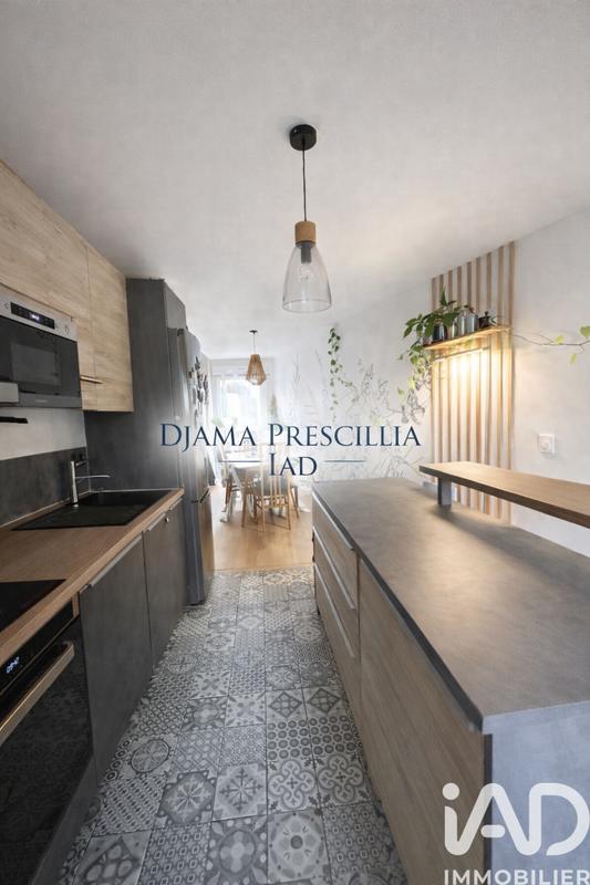 Appartement - 75 m² - 3 pièces