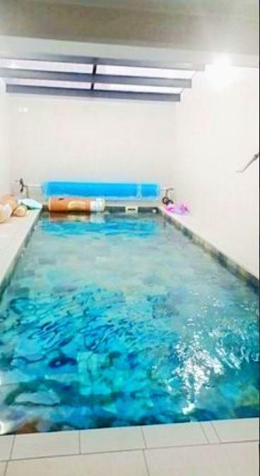 Villa - 320 m² - 7 pièces