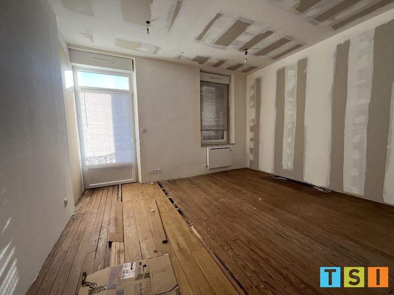 Maison - 268 m² - 7 pièces