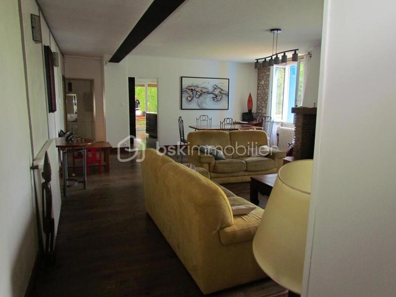 Maison ancienne - 223 m² - 7 pièces