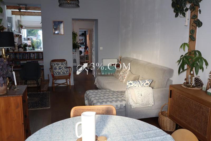 Maison - 90 m² - 4 pièces