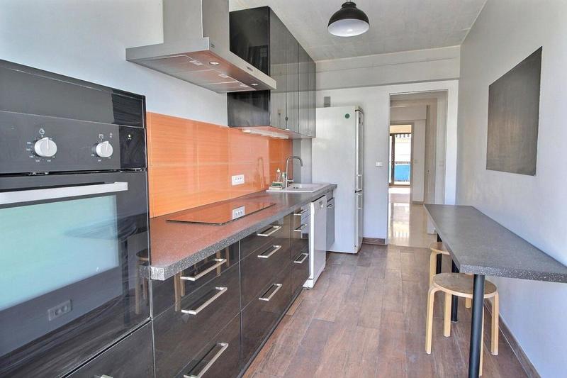 Appartement - 92 m² - 4 pièces