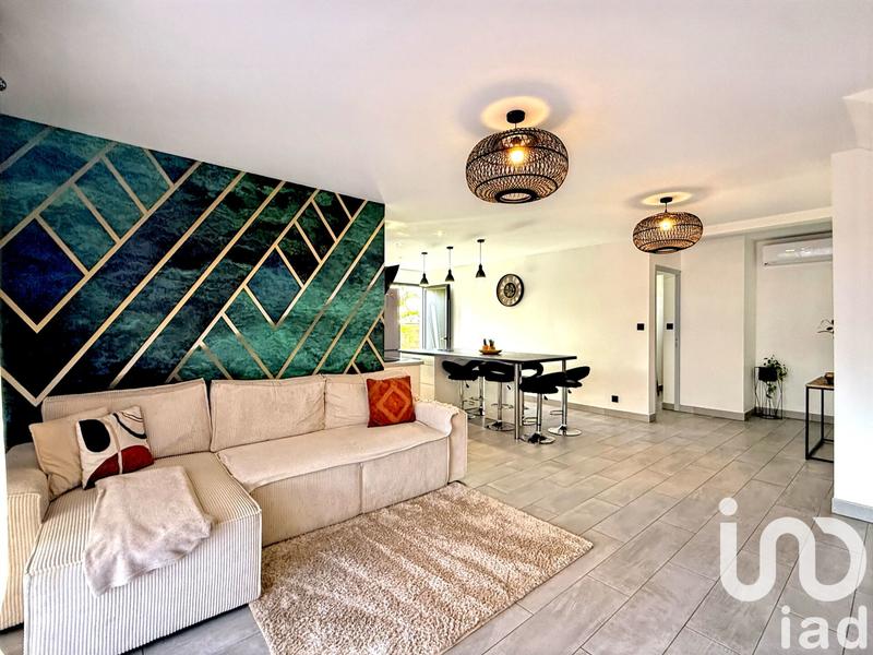 Maison - 98 m² - 5 pièces