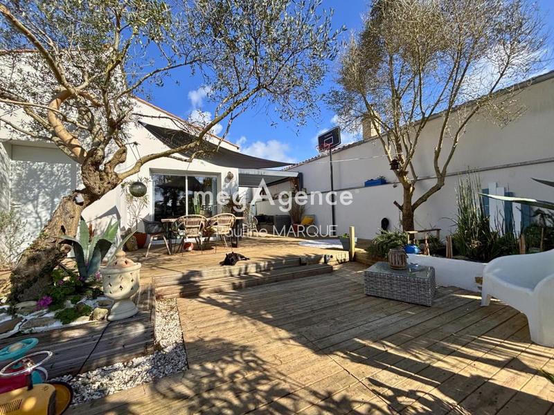 Maison - 110 m² - 5 pièces