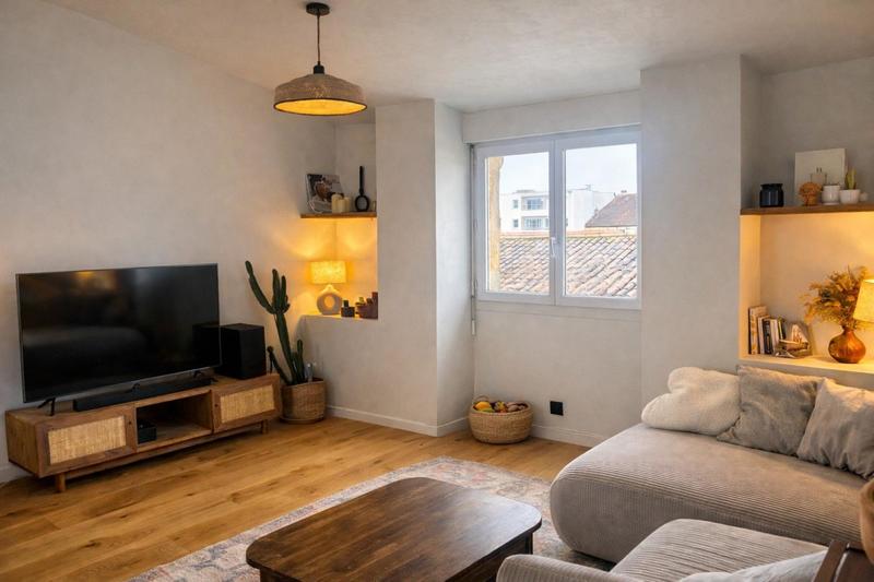 Appartement - 65 m² - 3 pièces