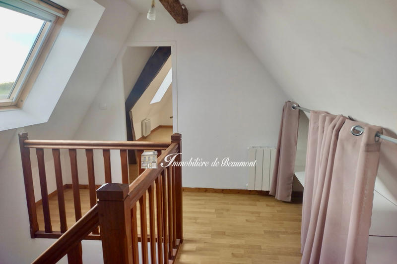 Maison - 210 m² - 6 pièces