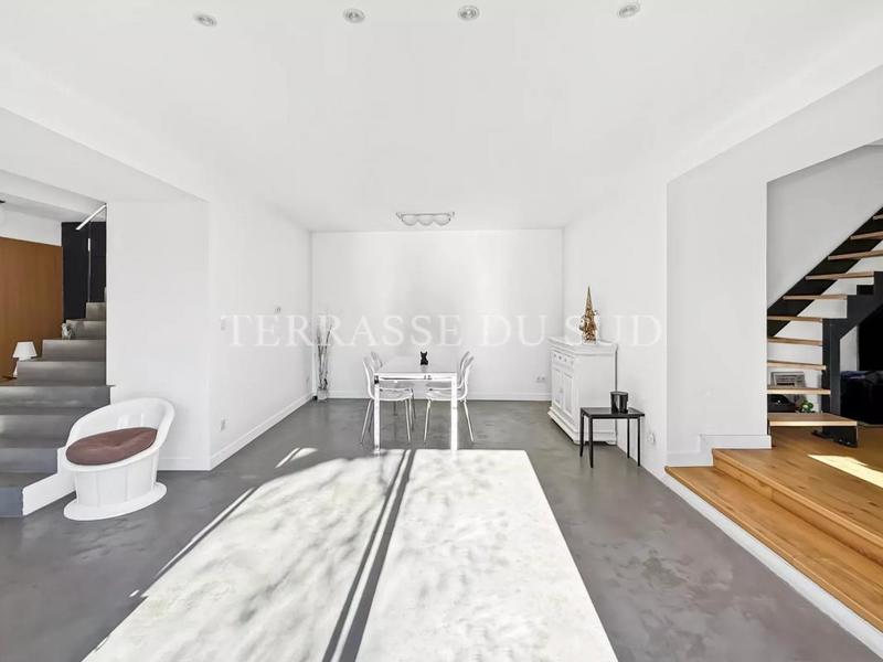 Maison - 171 m² - 6 pièces