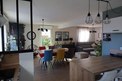 Maison - 120 m² - 4 pièces