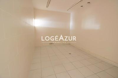 Local commercial - 62 m² - 2 pièces