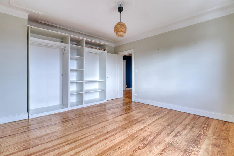 Appartement - 92 m² - 4 pièces