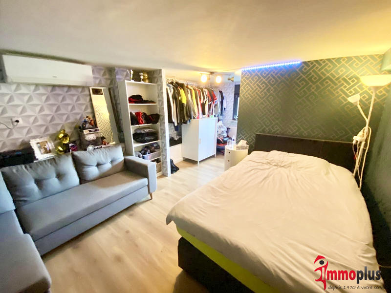 Maison - 85 m² - 5 pièces