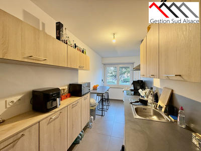 Appartement - 67 m² - 3 pièces