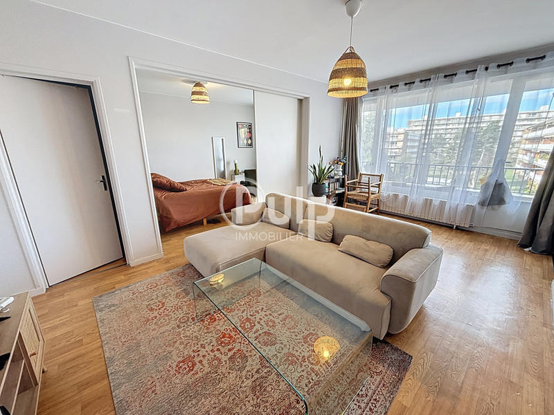 Studio - 46 m² - 2 pièces