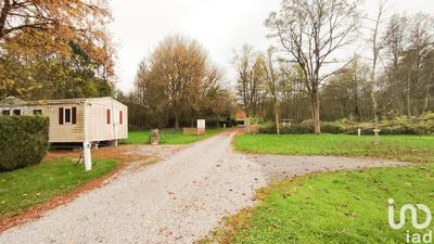 Local commercial - 27 000 m²