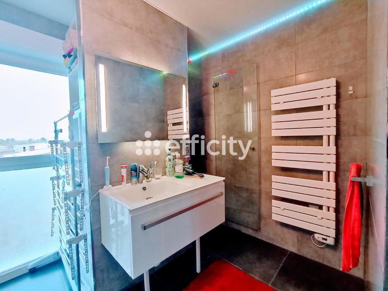 Appartement - 86 m² - 4 pièces