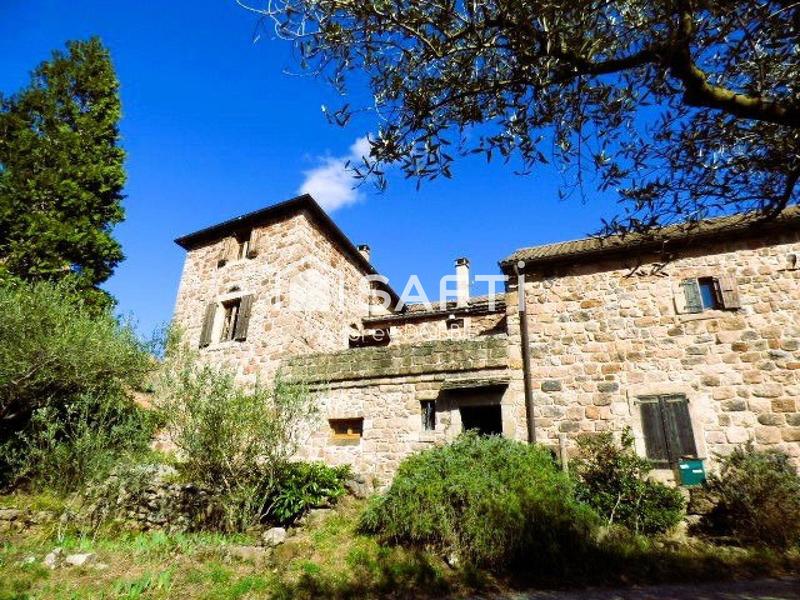 Maison - 177 m² - 4 pièces