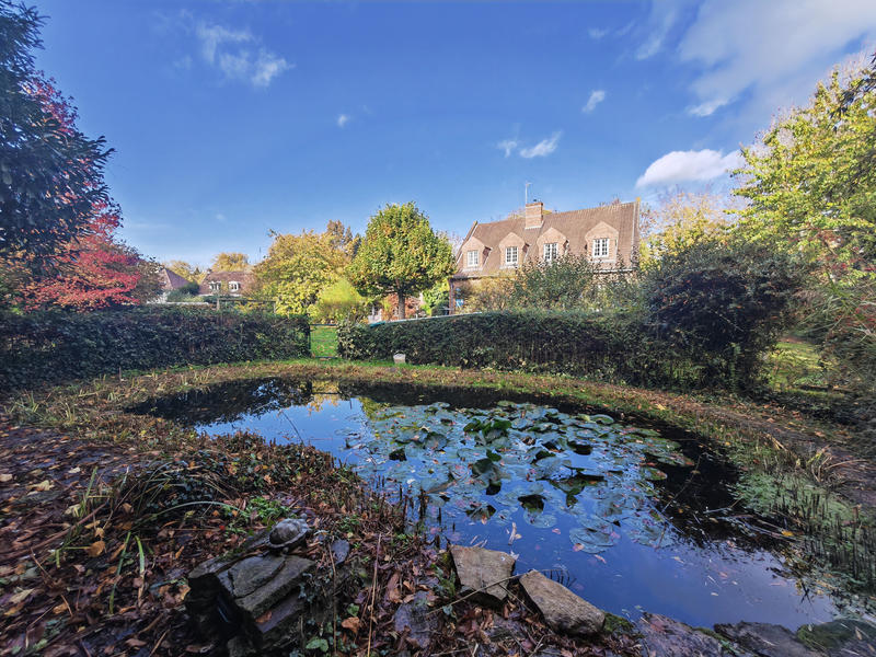 Maison - 180 m² - 7 pièces