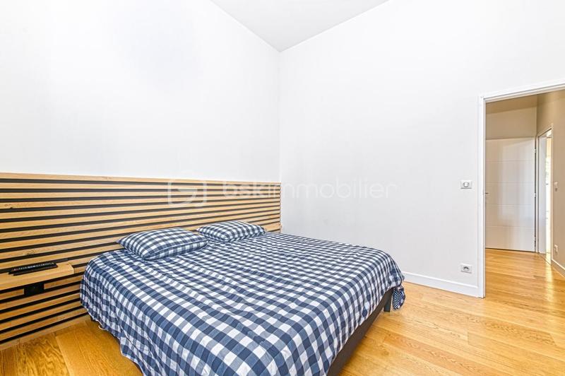 Loft - 125 m² - 5 pièces