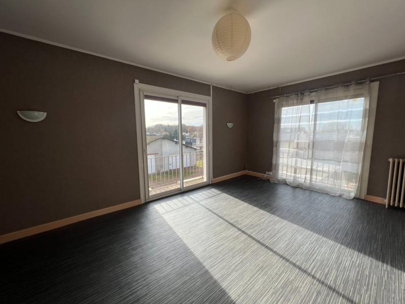 Maison - 166 m² - 7 pièces