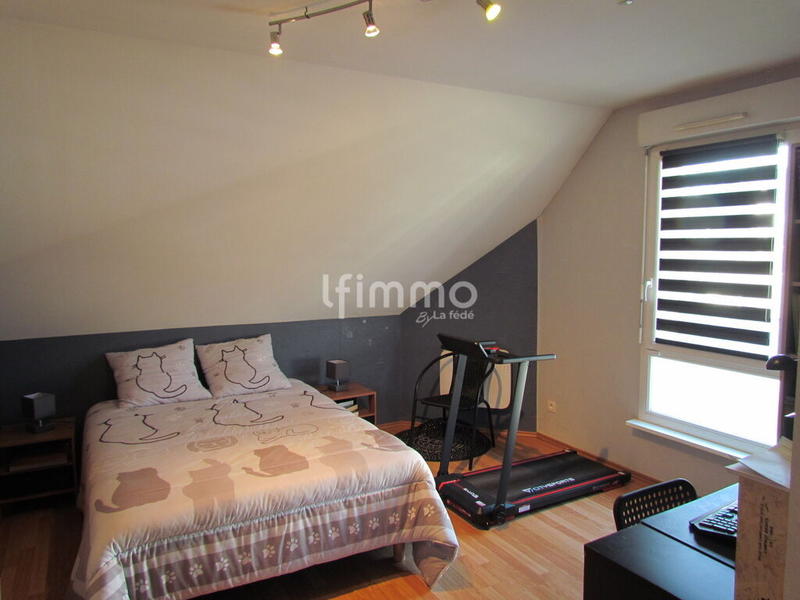 Maison - 180 m² - 7 pièces