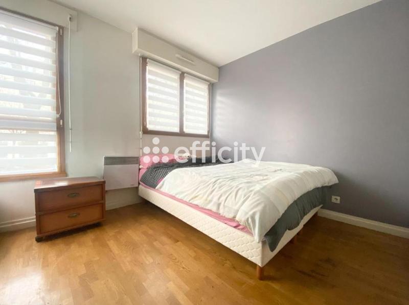 Appartement - 140 m² - 5 pièces