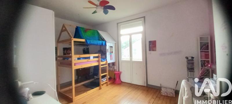 Maison - 188 m² - 9 pièces