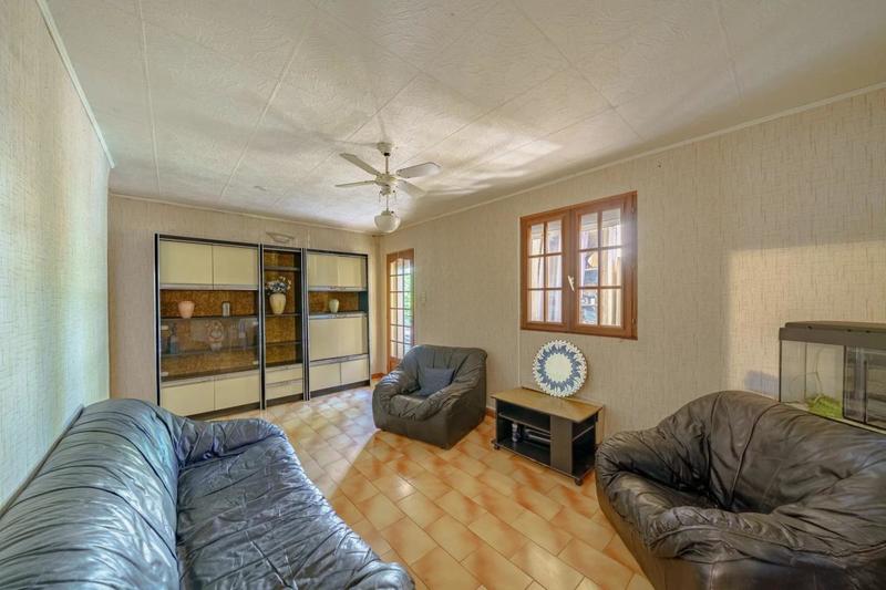 Maison - 153 m² - 8 pièces