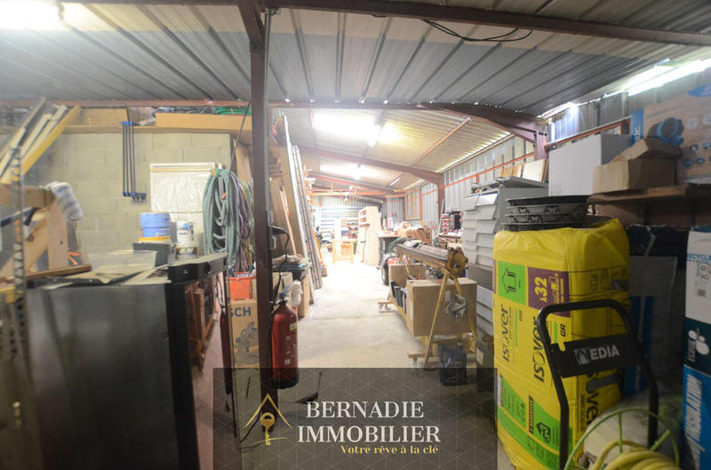 Local d'activité / Entrepôt - 380 m²