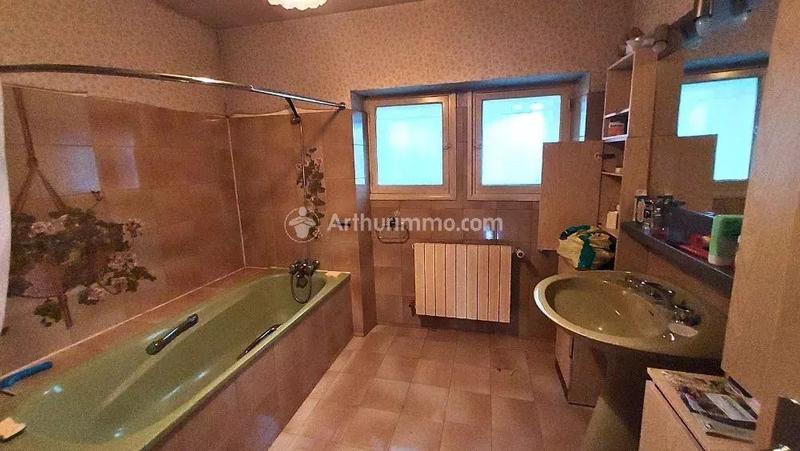 Maison - 143 m² - 6 pièces