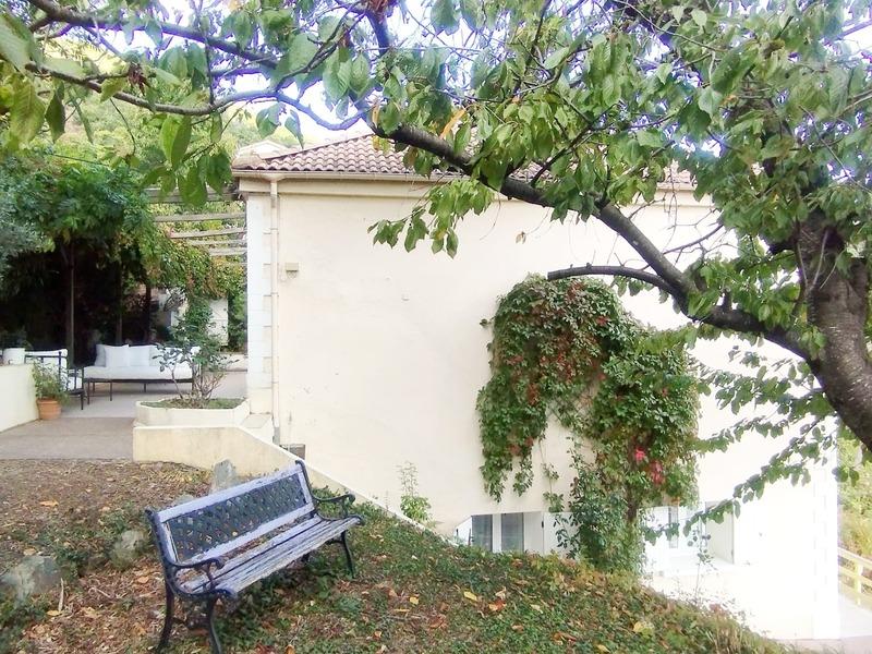 Maison - 160 m² - 8 pièces