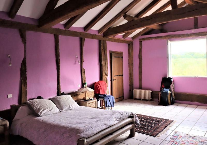 Maison - 377 m² - 10 pièces