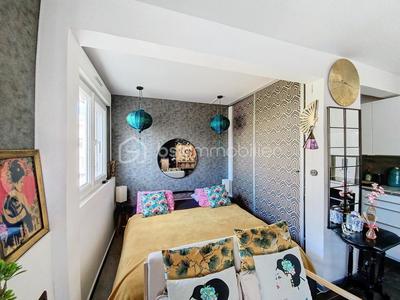 Studio - 25 m² - 1 pièce