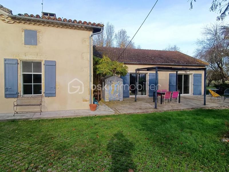 Maison de campagne - 245 m² - 7 pièces