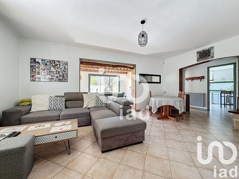 Maison - 224 m² - 7 pièces