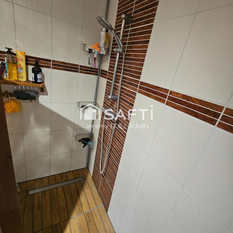 Maison - 150 m² - 7 pièces