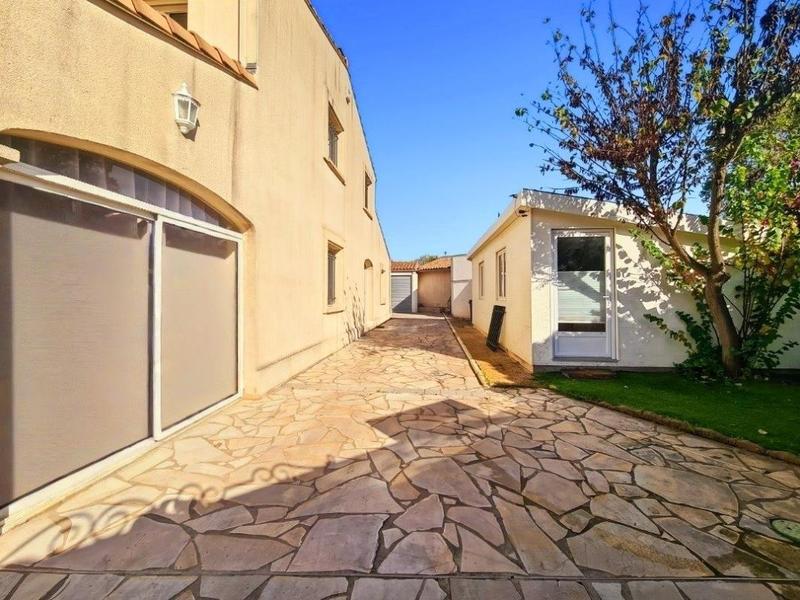 Villa - 160 m² - 4 pièces