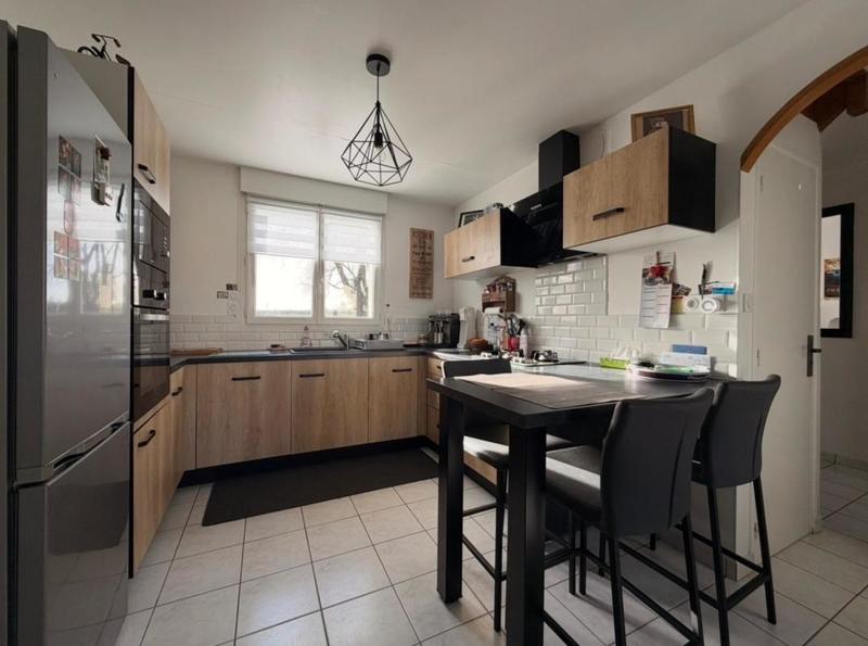 Maison - 110 m² - 6 pièces