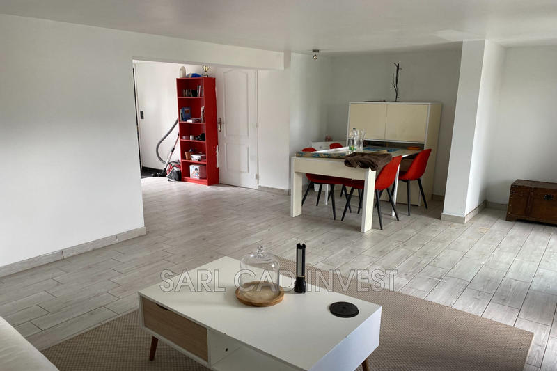 Maison - 140 m² - 7 pièces