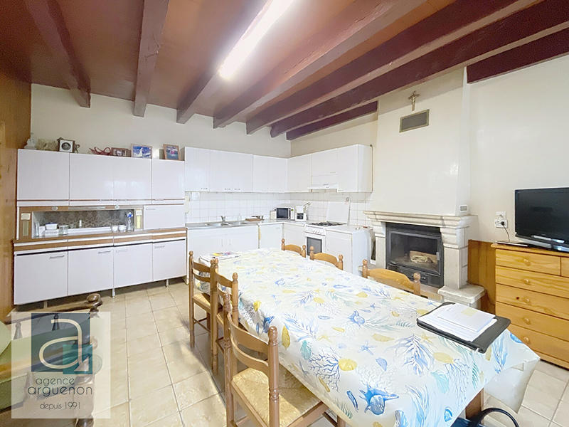 Maison - 98 m² - 4 pièces