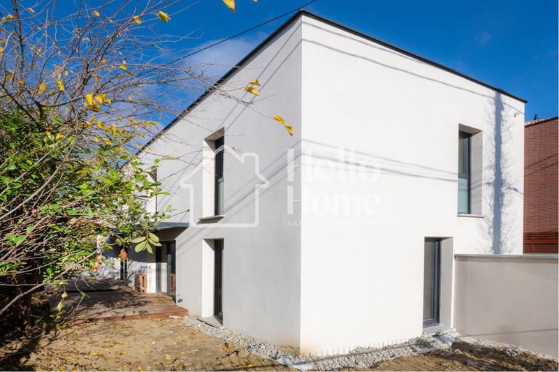 Maison - 81 m² - 4 pièces