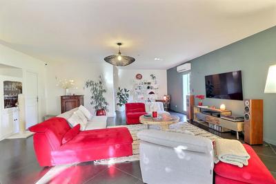 Maison - 176 m² - 5 pièces