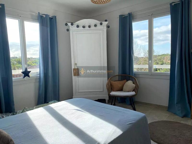 Maison - 120 m² - 5 pièces