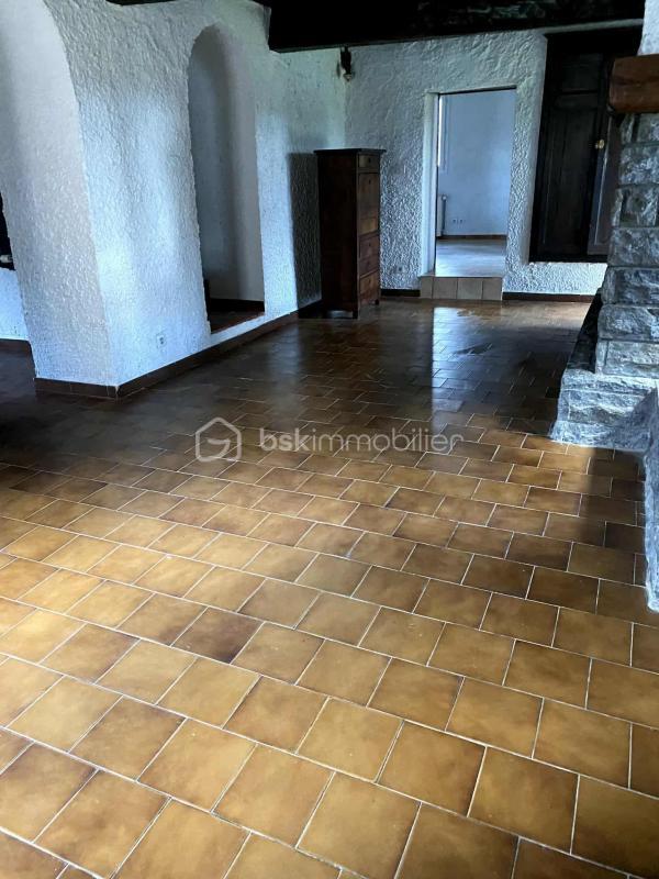 Maison ancienne - 287 m² - 7 pièces