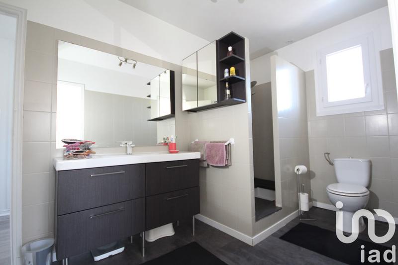 Maison - 215 m² - 7 pièces